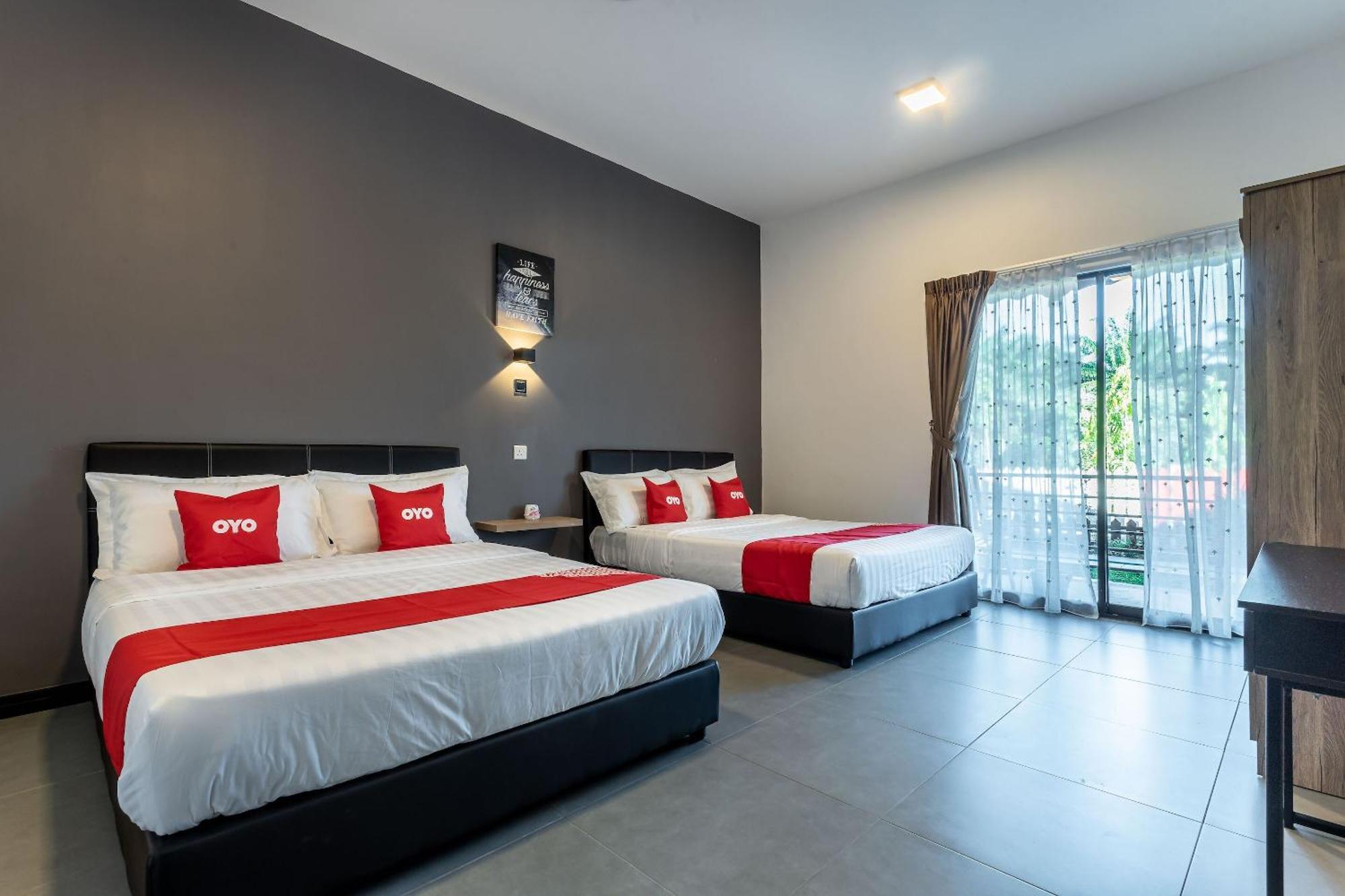 Oyo 90149 Pua Family Semporna Hotel Kültér fotó